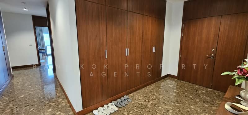 Royal Residence Park, Bangkok, 99 Royal Resident Park Lumphini, Lumphini, Pathum Wan, Bangkok, 3 Bedrooms, 230 sqm, Condo For Rent, by BANGKOK PROPERTY AGENTS, 500257960 - DDproperty.com