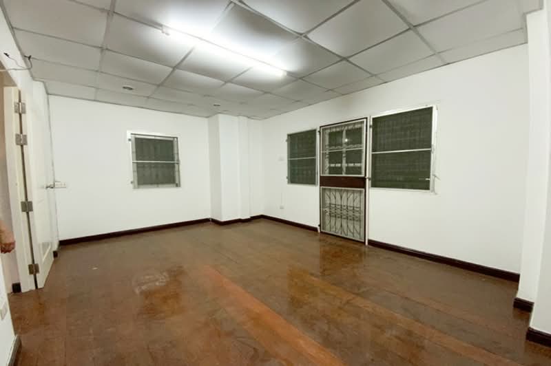 Baan Ammarin Niwet 3 Plan 3, Bangkok, Sai Mai, Sai Mai, Bangkok, 3 Bedrooms, 250 sqm, Townhouse For Sale, by คุณโบว์, 500257969 - DDproperty.com