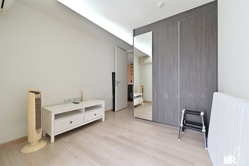 Via 49, Bangkok, 25/1 Soi Sukhumvit 49, Sukhumvit Road, Khlong Tan Nua, Watthana, Bangkok, 2 Bedrooms, 62 sqm, Condo For Rent, by Rungtiwa Chinchai, 500258048 - DDproperty.com