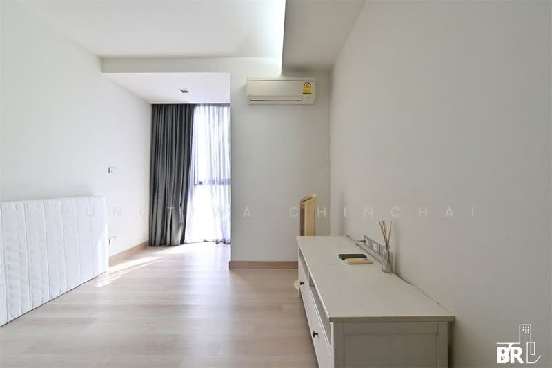Via 49, Bangkok, 25/1 Soi Sukhumvit 49, Sukhumvit Road, Khlong Tan Nua, Watthana, Bangkok, 2 Bedrooms, 62 sqm, Condo For Rent, by Rungtiwa Chinchai, 500258048 - DDproperty.com