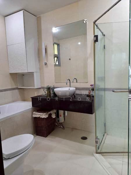 Baan Klang Krung Siam-Pathumwan, Bangkok, Petchburi Road, Thanon Phetchaburi, Ratchathewi, Bangkok, 2 Bedrooms, 67 sqm, Condo For Rent, by Eastblue Horizon, 500258071 - DDproperty.com