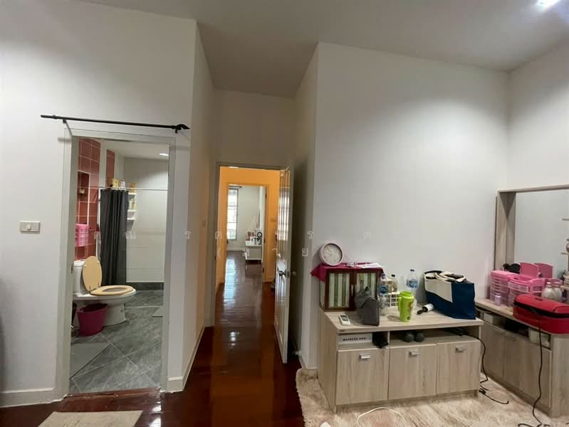 Baan Klang Muang Urbanion Ladprao - Chokchai 4, Bangkok, Ladprao Wang Hin Road, Lat Phrao, Lat Phrao, Bangkok, 3 Bedrooms, 180 sqm, Townhouse For Sale, by คุณ รตนพร ตะโส (มาย), 500258104 - DDproperty.com