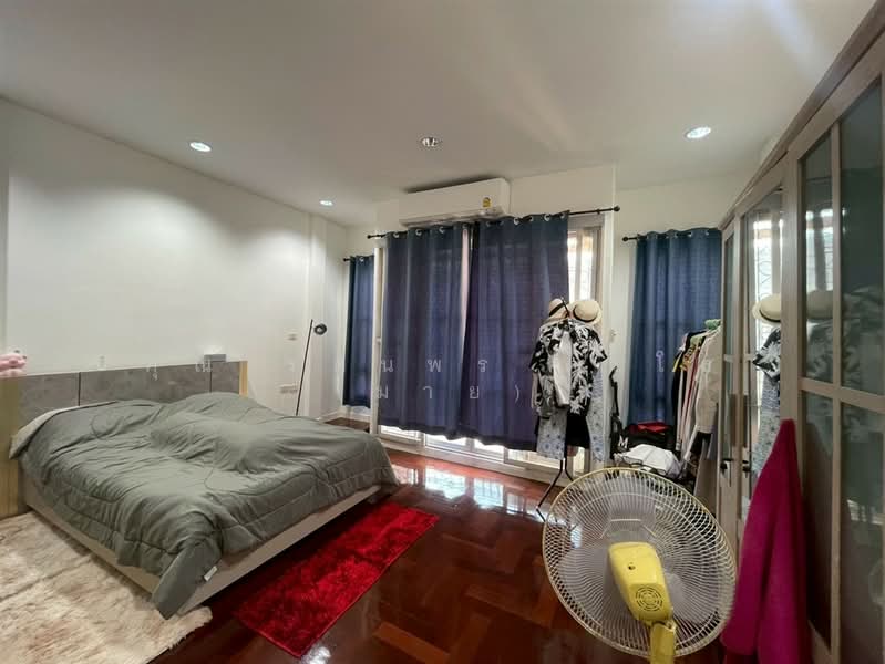 Baan Klang Muang Urbanion Ladprao - Chokchai 4 : บ้านกลางเมือง เออร์บาเนี่ยน ลาดพร้าว - โชคชัย 4, กรุงเทพ, ถนน ลาดพร้าววังหิน, ลาดพร้าว, ลาดพร้าว, กรุงเทพ, 180 ตร.ม., ทาวน์เฮ้าส์ ขาย, โดย คุณ รตนพร ตะโส (มาย), 500258104 - DDproperty.com