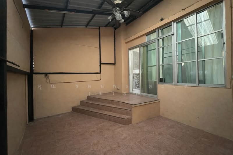 Baan Klang Muang Urbanion Ladprao - Chokchai 4, Bangkok, Ladprao Wang Hin Road, Lat Phrao, Lat Phrao, Bangkok, 3 Bedrooms, 180 sqm, Townhouse For Sale, by คุณ รตนพร ตะโส (มาย), 500258104 - DDproperty.com