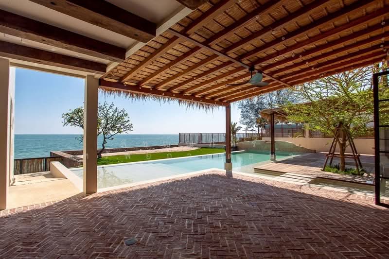 Beachfront luxury villa, Phetchaburi, Cha-am, Cha-Am, Phetchaburi, 5 Bedrooms, 550 sqm, Villa For Sale, by พิชญ์ณภัทร ทรัพย์กานต์ธนา, 500258123 - DDproperty.com