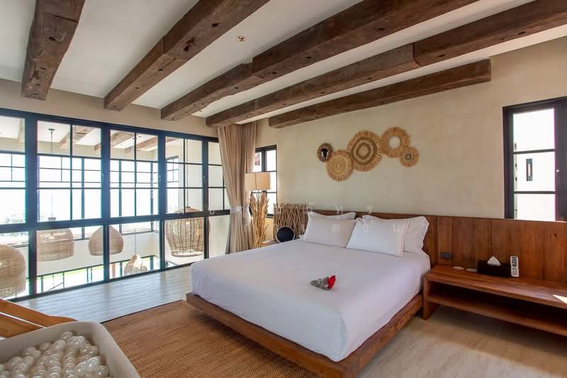 Beachfront luxury villa, Phetchaburi, Cha-am, Cha-Am, Phetchaburi, 5 Bedrooms, 550 sqm, Villa For Sale, by พิชญ์ณภัทร ทรัพย์กานต์ธนา, 500258123 - DDproperty.com