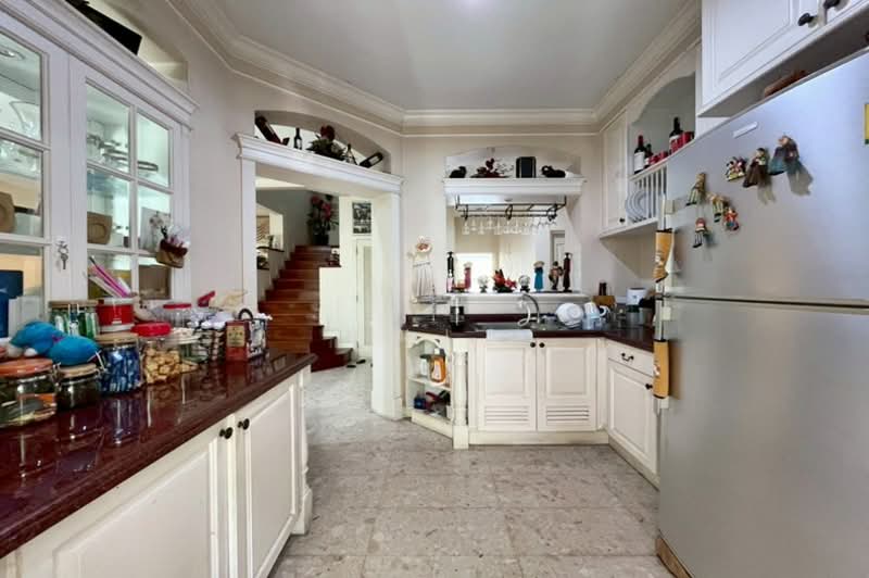 Nantawan Rama 9-Onnut, Bangkok, Soi Mu Ban Nantawan, Prawet, Prawet, Bangkok, 5 Bedrooms, 450 sqm, Single Detached House For Sale, by คุณเอ, 500258143 - DDproperty.com