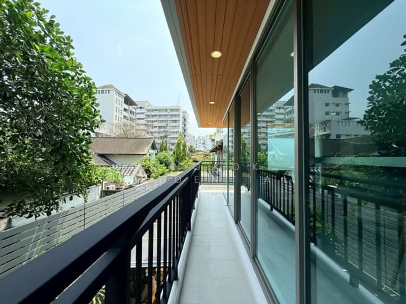 Serenity Thonglor, Bangkok, Sukhumvit Road, Khlong Tan Nua, Watthana, Bangkok, 3 Bedrooms, 120 sqm, Apartment For Rent, by Bangkok Residential, 500258147 - DDproperty.com