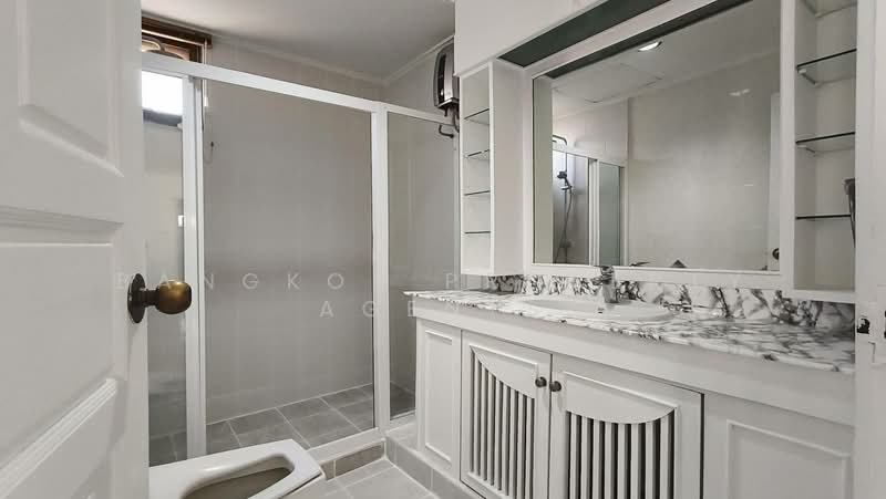 Charan Tower Residences by Aspira, Bangkok, 19 Soi Sukhumvit 43, Khlong Tan Nua, Watthana, Bangkok, 4 Bedrooms, 600 sqm, Apartment For Rent, by BANGKOK PROPERTY AGENTS, 500258151 - DDproperty.com
