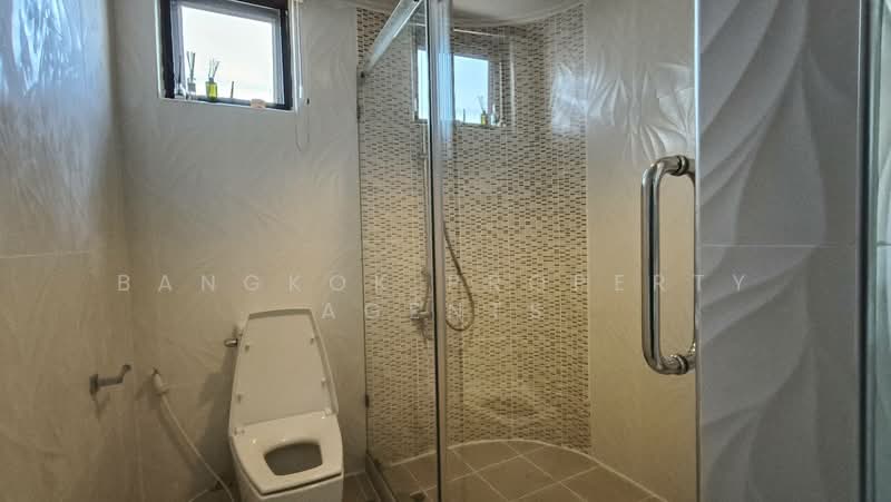 Charan Tower Residences by Aspira, Bangkok, 19 Soi Sukhumvit 43, Khlong Tan Nua, Watthana, Bangkok, 4 Bedrooms, 600 sqm, Apartment For Rent, by BANGKOK PROPERTY AGENTS, 500258151 - DDproperty.com