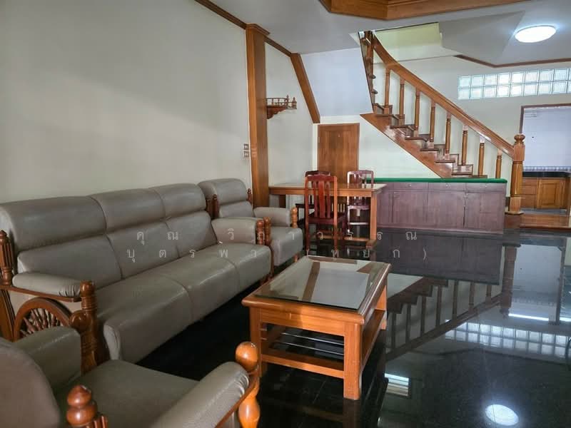 ทาวน์เฮ้าส์ 3 ชั้น 20.5 ตร.ว. หมู่บ้านเจริญรัถทาวน์เฮ้าส์ ซอยเจริญรัถ16/1, กรุงเทพ, ถนนเจริญนคร, คลองต้นไทร, คลองสาน, กรุงเทพ, 150 ตร.ม., ทาวน์เฮ้าส์ ขาย, โดย คุณ วิภาวรรณ บุตรพา (หยก), 500258161 - DDproperty.com