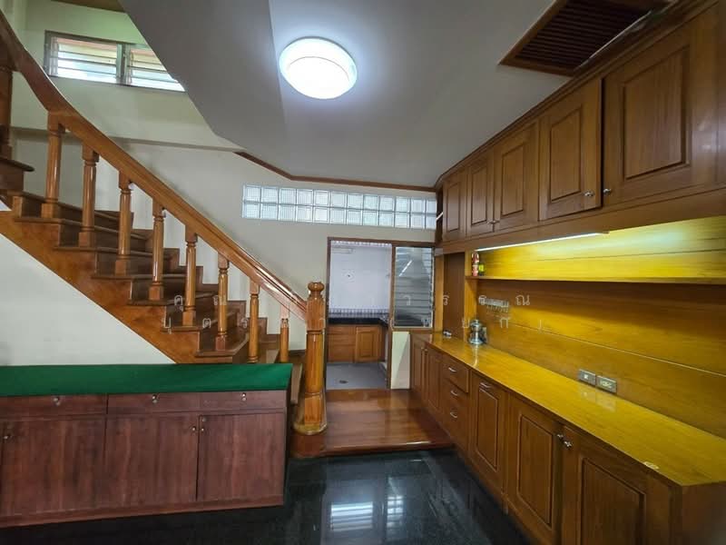 ทาวน์เฮ้าส์ 3 ชั้น 20.5 ตร.ว. หมู่บ้านเจริญรัถทาวน์เฮ้าส์ ซอยเจริญรัถ16/1, กรุงเทพ, ถนนเจริญนคร, คลองต้นไทร, คลองสาน, กรุงเทพ, 150 ตร.ม., ทาวน์เฮ้าส์ ขาย, โดย คุณ วิภาวรรณ บุตรพา (หยก), 500258161 - DDproperty.com