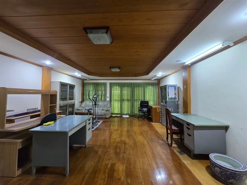 ทาวน์เฮ้าส์ 3 ชั้น 20.5 ตร.ว. หมู่บ้านเจริญรัถทาวน์เฮ้าส์ ซอยเจริญรัถ16/1, กรุงเทพ, ถนนเจริญนคร, คลองต้นไทร, คลองสาน, กรุงเทพ, 150 ตร.ม., ทาวน์เฮ้าส์ ขาย, โดย คุณ วิภาวรรณ บุตรพา (หยก), 500258161 - DDproperty.com