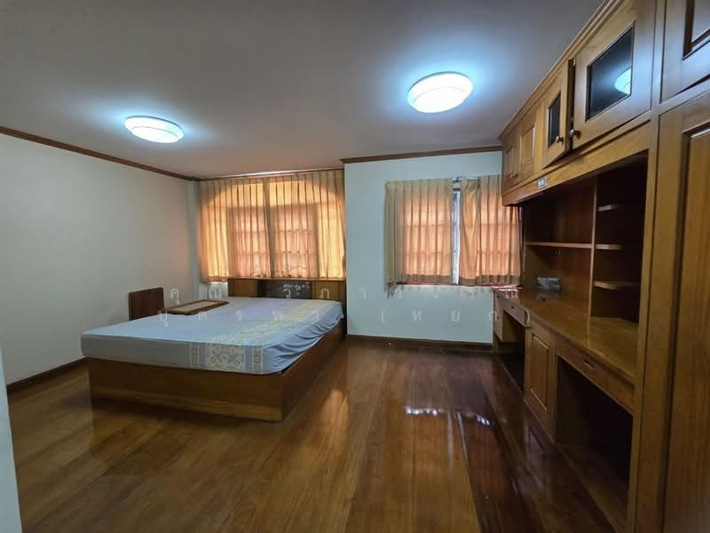 ทาวน์เฮ้าส์ 3 ชั้น 20.5 ตร.ว. หมู่บ้านเจริญรัถทาวน์เฮ้าส์ ซอยเจริญรัถ16/1, Bangkok, ถนนเจริญนคร, Khlong Ton Sai, Khlong San, Bangkok, 2 Bedrooms, 150 sqm, Townhouse For Sale, by คุณ วิภาวรรณ บุตรพา (หยก), 500258161 - DDproperty.com