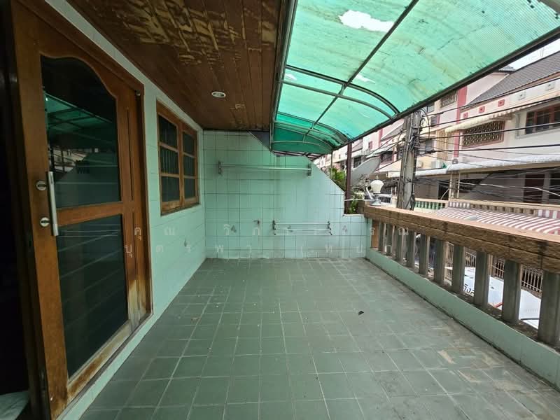 ทาวน์เฮ้าส์ 3 ชั้น 20.5 ตร.ว. หมู่บ้านเจริญรัถทาวน์เฮ้าส์ ซอยเจริญรัถ16/1, กรุงเทพ, ถนนเจริญนคร, คลองต้นไทร, คลองสาน, กรุงเทพ, 150 ตร.ม., ทาวน์เฮ้าส์ ขาย, โดย คุณ วิภาวรรณ บุตรพา (หยก), 500258161 - DDproperty.com