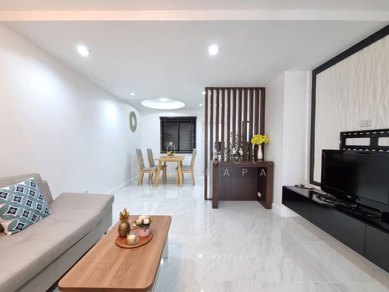 Pruksa Ville 57 Pattanakarn, Bangkok, Soi Pattanakarn 38, Suan Luang, Suan Luang, Bangkok, 3 Bedrooms, 130 sqm, Townhouse For Sale, by Ponwimol Wipanarapai, 500258203 - DDproperty.com