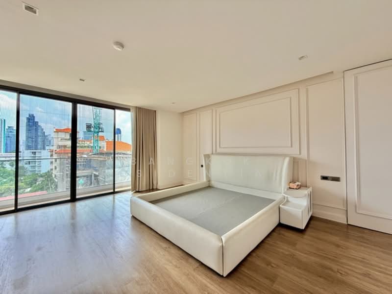 Phatssana Gardens, Bangkok, 19 Soi Ekkamai 6, Sukhumvit 63 Road, Phra Kanong Nua, Watthana, Bangkok, 3 Bedrooms, 345 sqm, Condo For Rent, by Bangkok Residential, 500258237 - DDproperty.com