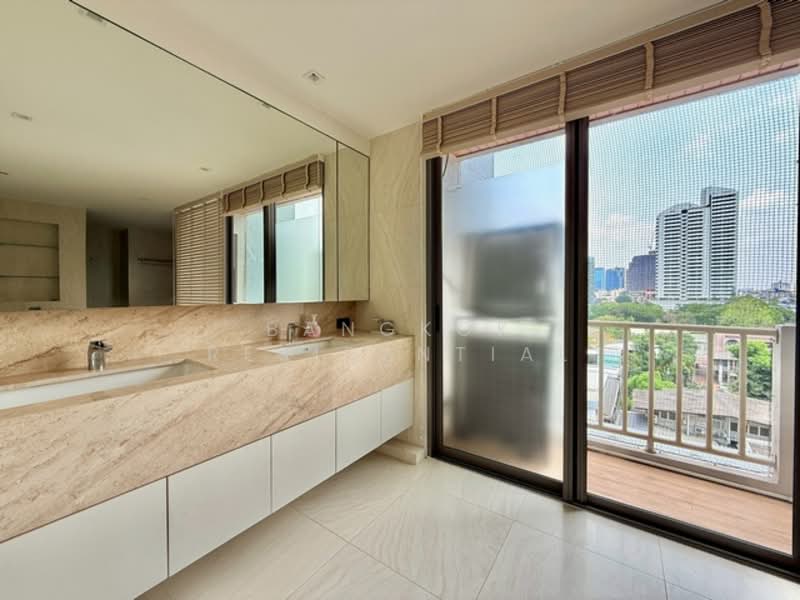 Phatssana Gardens, Bangkok, 19 Soi Ekkamai 6, Sukhumvit 63 Road, Phra Kanong Nua, Watthana, Bangkok, 3 Bedrooms, 345 sqm, Condo For Rent, by Bangkok Residential, 500258237 - DDproperty.com