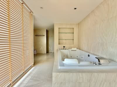 For Rent - Phatssana Gardens, Bangkok