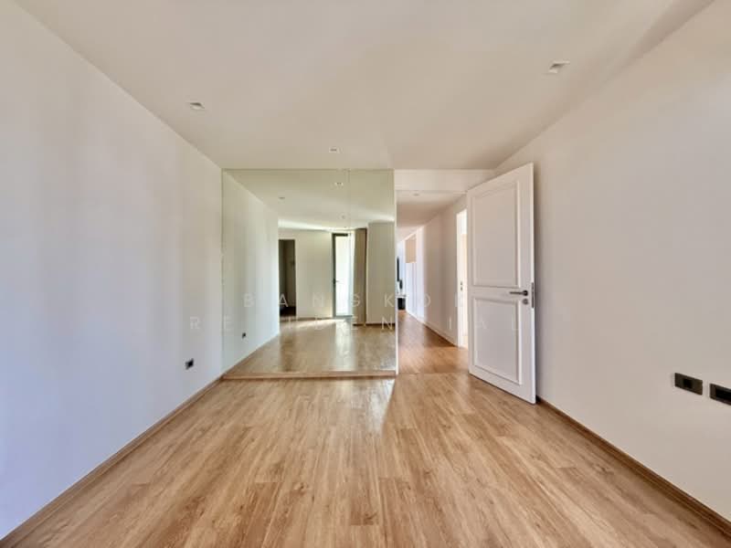 Phatssana Gardens, Bangkok, 19 Soi Ekkamai 6, Sukhumvit 63 Road, Phra Kanong Nua, Watthana, Bangkok, 3 Bedrooms, 345 sqm, Condo For Rent, by Bangkok Residential, 500258237 - DDproperty.com