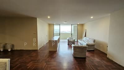For Rent - Le Chateau Mansion, Bangkok