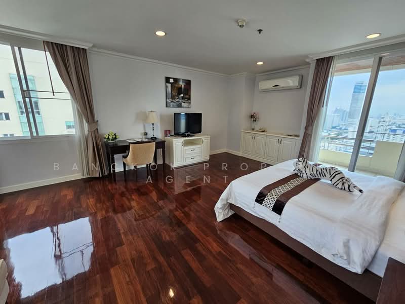 Piyathip Place, Bangkok, 24 Soi Prommitr, Khlong Tan Nua, Watthana, Bangkok, 4 Bedrooms, 345 sqm, Condo For Rent, by BANGKOK PROPERTY AGENTS, 500258318 - DDproperty.com
