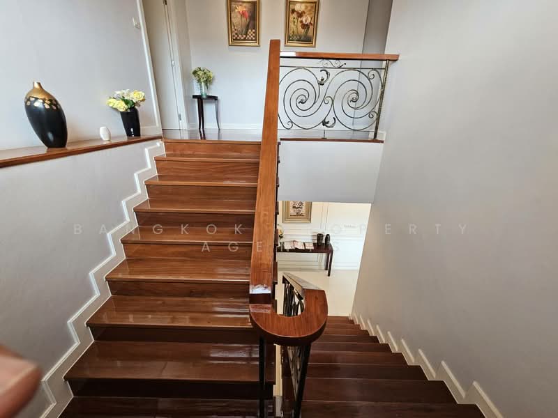 Piyathip Place, Bangkok, 24 Soi Prommitr, Khlong Tan Nua, Watthana, Bangkok, 4 Bedrooms, 345 sqm, Condo For Rent, by BANGKOK PROPERTY AGENTS, 500258318 - DDproperty.com