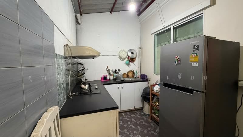 พฤกษา วิลล์ 40 ดอนเมือง-โลคัลโรด : Pruksa Ville 40 Donmuang-Local Road, ปทุมธานี, ถนนกำแพงเพชร 6, หลักหก, เมืองปทุมธานี, ปทุมธานี, 100 ตร.ม., ทาวน์เฮ้าส์ ขาย, โดย คุณ มณีรัตน์ ( เจี๊ยบ ), 500258325 - DDproperty.com