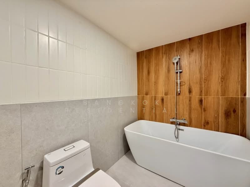 Royal Castle Sukhumvit : รอยัล คาสเซอร์ สุขุมวิท, กรุงเทพ, 30 ซอยสุขุมวิท 39, คลองเตยเหนือ, วัฒนา, กรุงเทพ, 190 ตร.ม., คอนโด ให้เช่า, โดย Bangkok Residential, 500258346 - DDproperty.com