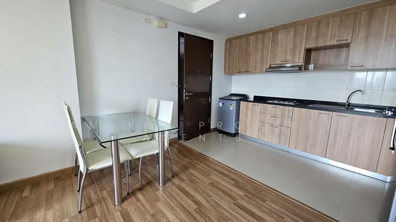 Y.O. Place, Bangkok, 223 Soi Sai Nam Thip 2, Khlong Toei, Bangkok, 2 Bedrooms, 94 sqm, Condo For Rent, by BANGKOK PROPERTY AGENTS, 500258347 - DDproperty.com