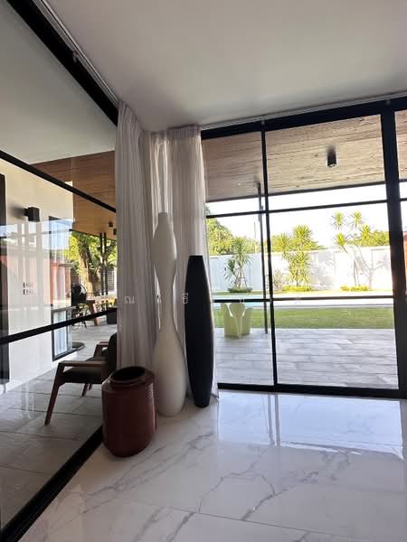 Luxury modern detached private swimming pool, Chiang Mai, San Pu Loei, Doi Saket, Chiang Mai, 4 Bedrooms, 235 sqm, Single Detached House For Rent, by คุณ ธีรชาติ, 500258378 - DDproperty.com