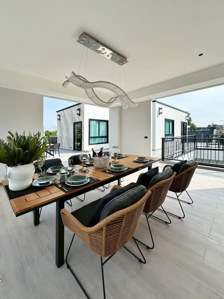 VILLA TRIVANA (BaanMae 11), Chon Buri (Pattaya), ทุ่งกลม ตาลหมัน, Nong Pru, Bang Lamung (Pattaya), Chon Buri (Pattaya), 4 Bedrooms, 252 sqm, Villa For Sale, by Tharathorn Yuenyong, 500258397 - DDproperty.com