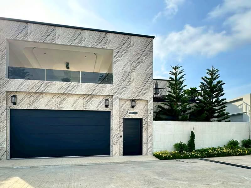 VILLA TRIVANA (BaanMae 11), Chon Buri (Pattaya), ทุ่งกลม ตาลหมัน, Nong Pru, Bang Lamung (Pattaya), Chon Buri (Pattaya), 4 Bedrooms, 252 sqm, Villa For Sale, by Tharathorn Yuenyong, 500258397 - DDproperty.com