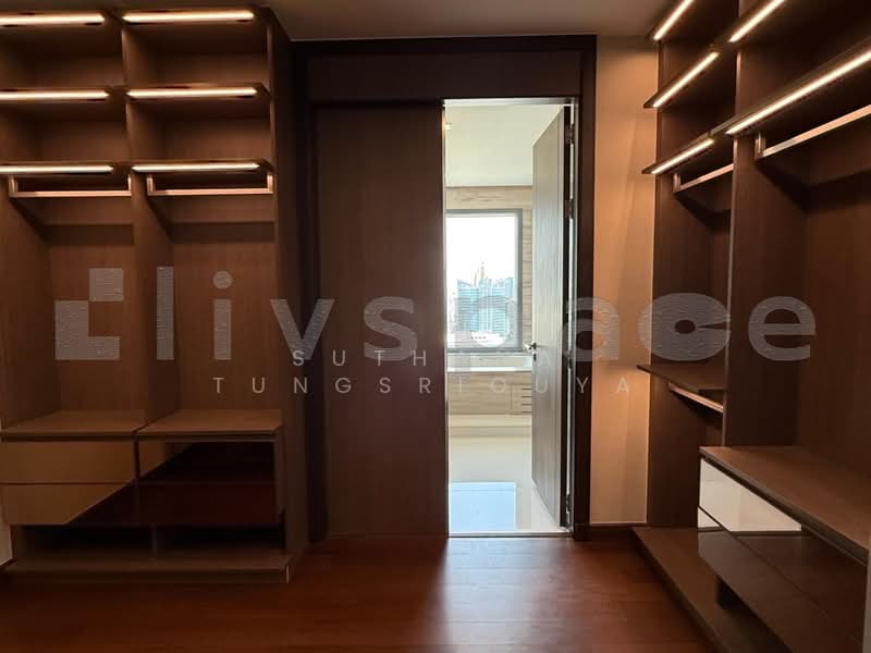 Q1 Sukhumvit, Bangkok, 1 Sukhumvit Road, Khlong Toei, Khlong Toei, Bangkok, 4 Bedrooms, 296 sqm, Condo For Sale, by Suthana Tungsriouya, 500258402 - DDproperty.com