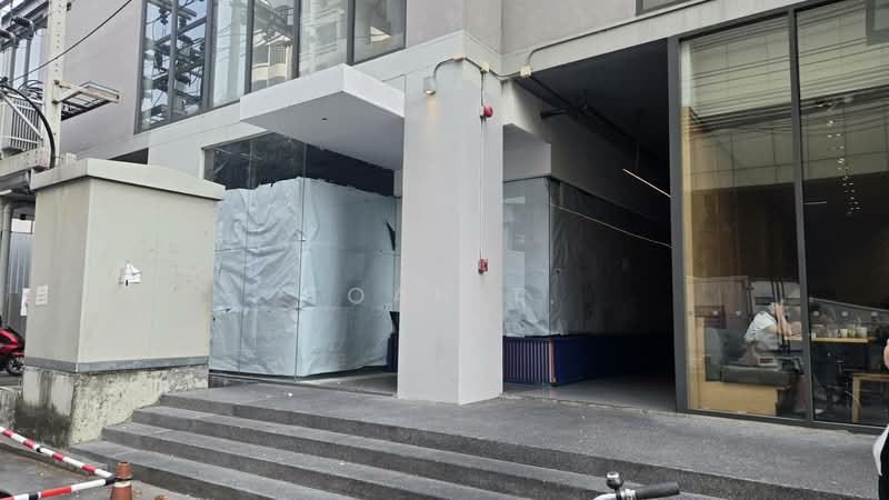 พื้นที่ให้เช่า บ้านก้ามปู อโศก : Space for rent Baankampu Asoke., กรุงเทพ, คลองเตยเหนือ, วัฒนา, กรุงเทพ, 35 ตร.ม., พื้นที่ขายของ ให้เช่า, โดย TOAH T., 500258423 - DDproperty.com