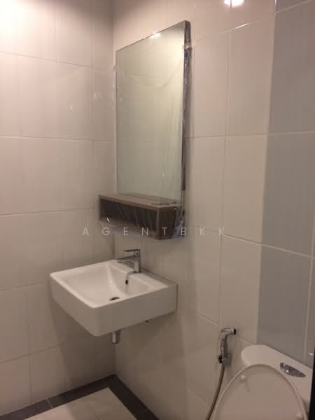 Silk Place Phaholyothin Laksi, Bangkok, 229 Phahonyothin Road, Anusaowari, Bang Khen, Bangkok, 1 Bedroom, 33 sqm, Condo For Rent, by Agentbkk, 500258463 - DDproperty.com