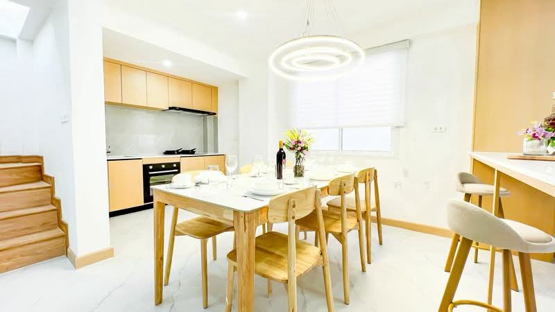 Suksabai Villa, Chon Buri (Pattaya), Soi Suksabai Villa, Bang Lamung, Bang Lamung (Pattaya), Chon Buri (Pattaya), 5 Bedrooms, 200 sqm, Villa For Sale, by ชาลิสา ปัสสาคร, 500258504 - DDproperty.com