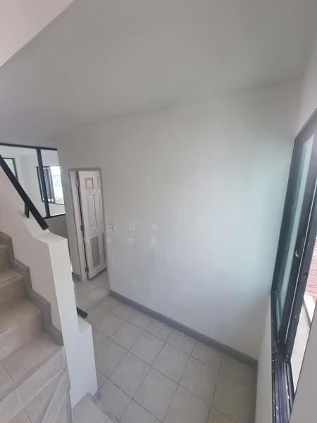 Townhome The Vallage ปัญญา-รามอินทรา, Bangkok, ปัญญา-รามอินทรา, Bang Chun, Khlong Sam Wa, Bangkok, , 250 sqm, Shophouse For Sale, by Thanatsorn Hongmanop, 500258520 - DDproperty.com