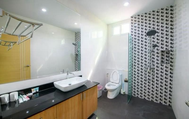 Suksabai Villa, Chon Buri (Pattaya), Soi Suksabai Villa, Bang Lamung, Bang Lamung (Pattaya), Chon Buri (Pattaya), 5 Bedrooms, 300 sqm, Villa For Sale, by ชาลิสา ปัสสาคร, 500258521 - DDproperty.com