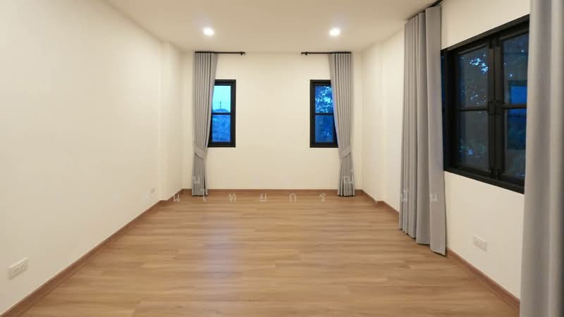 หมู่บ้านมัณฑนารังสิตคลอง 2 ตำบล ประชาธิปัตย์ อำเภอธัญบุรี ปทุมธานี 1, ปทุมธานี, รังสิต-นครนายก, ประชาธิปัตย์, ธัญบุรี, ปทุมธานี, 200 ตร.ม., บ้านเดี่ยว ขาย, โดย นภัสศรณ์ วงศ์สินไทยกร (นันท์), 500258538 - DDproperty.com