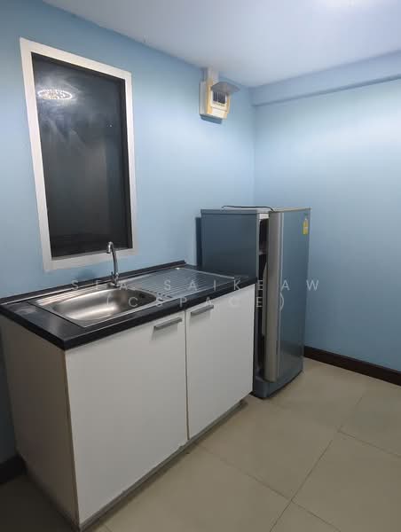 The Escape Condominium, Bangkok, 1073 Sukhumvit 101/1 Road, Bang Chak, Phra Khanong, Bangkok, 1 Bedroom, 33 sqm, Condo For Rent, by Sea Saikeaw, 500258548 - DDproperty.com
