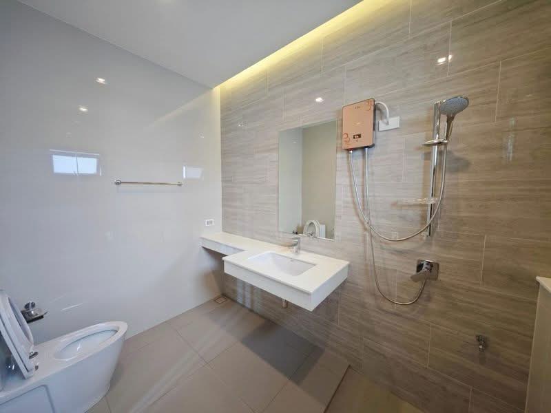 For Sale - Patta Element, Chon Buri (Pattaya)