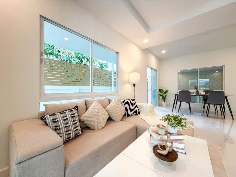 The Villa Rattanathibet, Nonthaburi, Rattanathibet Road, Tha It, Pak Kret, Nonthaburi, 4 Bedrooms, 190 sqm, Semi-Detached House (Twin House) For Sale, by Saruda Jiratkulthana, 500258550 - DDproperty.com