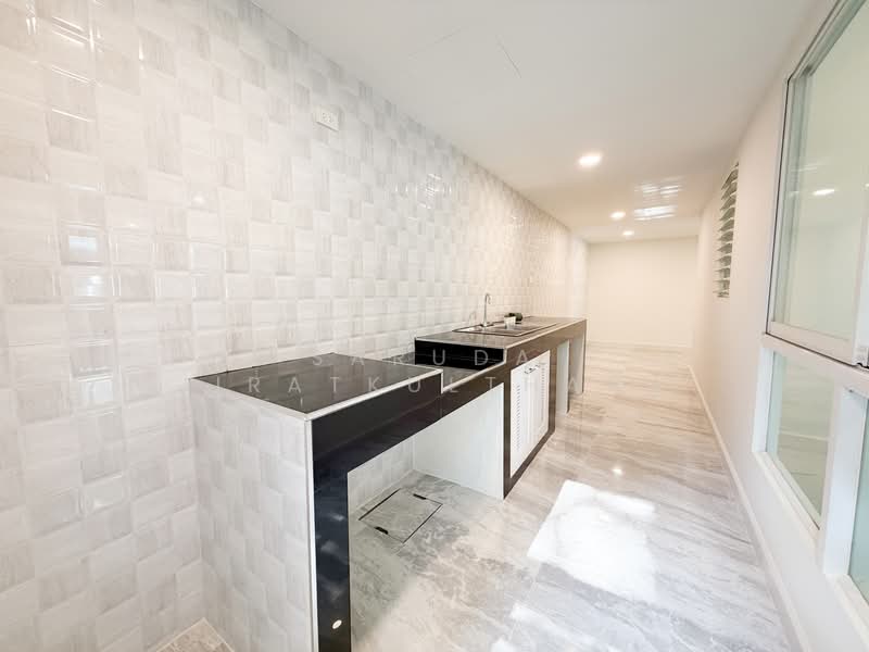 The Villa Rattanathibet, Nonthaburi, Rattanathibet Road, Tha It, Pak Kret, Nonthaburi, 4 Bedrooms, 190 sqm, Semi-Detached House (Twin House) For Sale, by Saruda Jiratkulthana, 500258550 - DDproperty.com