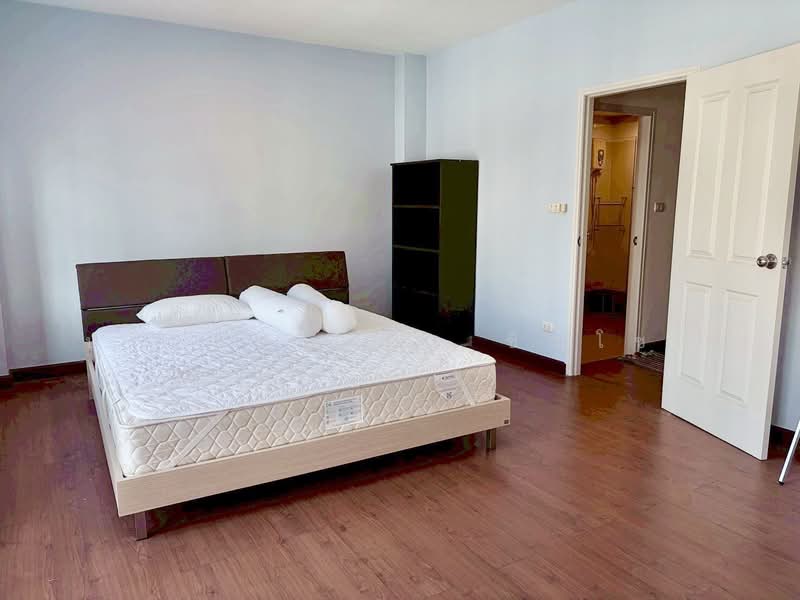 Urban Sathorn, Bangkok, Ratchaphruek Road, Bang Chak, Phasi Charoen, Bangkok, 3 Bedrooms, 200 sqm, Townhouse For Rent, by ปรินทร์ญาดา ชิณโชติ, 500258586 - DDproperty.com