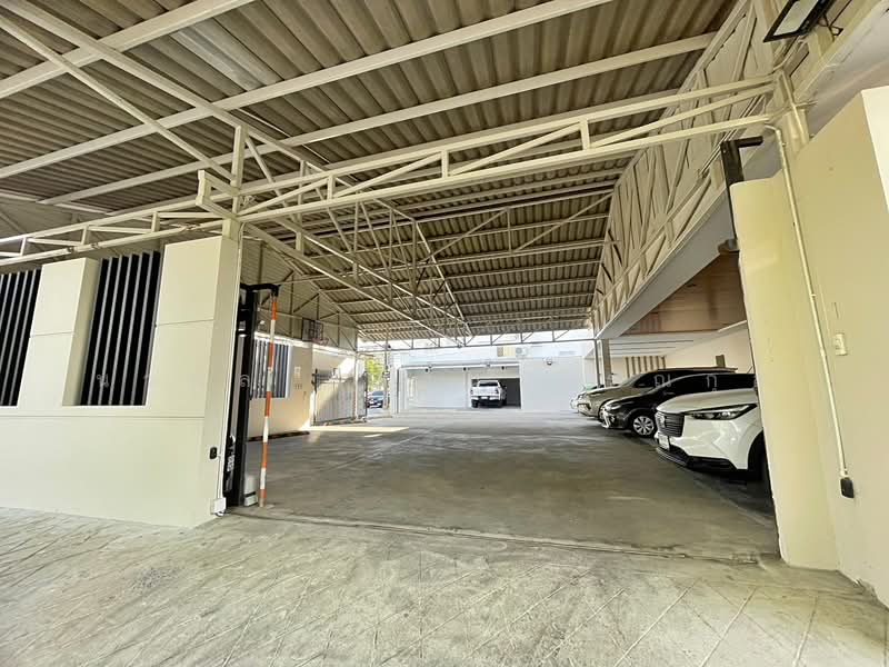 บางนา, Bangkok, ลาซาล 55, Bang Na, Bangkok, 4 Bedrooms, 220 sqm, Single Detached House For Rent, by นวพล พิธานวรรณกุล, 500258604 - DDproperty.com