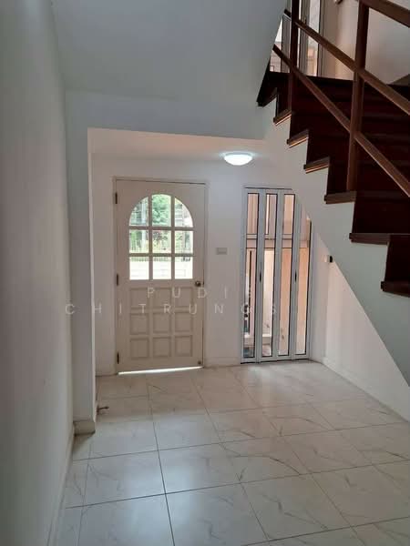 อารีย์-พหลโยธิน 12 | ออฟฟิศให้เช่า 3 ชั้น ทำเลใจกลางเมือง, กรุงเทพ, สามเสนใน, พญาไท, กรุงเทพ, 120 ตร.ม., ตึกแถว-อาคารพาณิชย์ ให้เช่า, โดย Pudis Chitrungsakorn, 500258605 - DDproperty.com