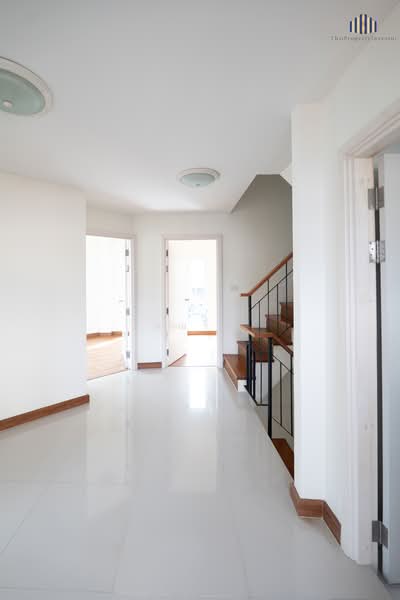 Ivy Chinatown, Bangkok, Maitrichit Road, Pom Prap, Pom Prap Sattru Phai, Bangkok, 6 Bedrooms, 163 sqm, Condo For Rent, by คุณริช, 500258615 - DDproperty.com