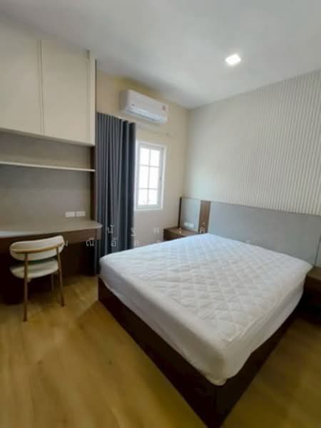 For Rent - Golden Town Bangna km.5, Samut Prakan