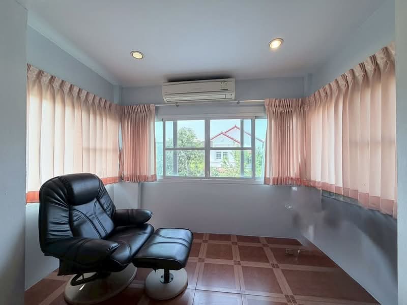 Baan Suay Rim Tarn 2, Bangkok, Thawi Watthana, Thawi Watthana, Bangkok, 3 Bedrooms, 200 sqm, Single Detached House For Sale, by พัฒน์ วินเนอร์, 500258619 - DDproperty.com